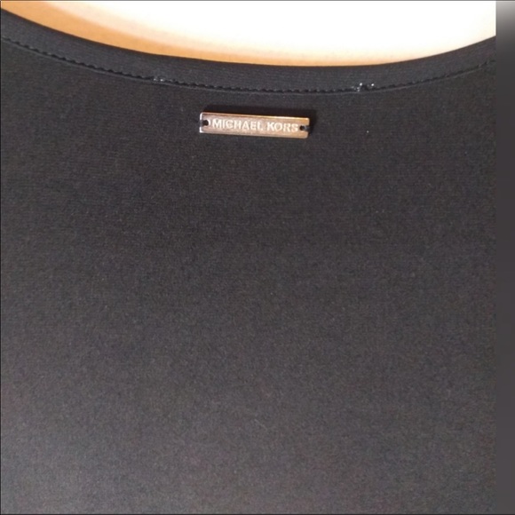 ‼️THRIFT STORE ALERT MAKE OFFER Michael Kors Dress Black Fringe Hem T-Shirt - Picture 5 of 15